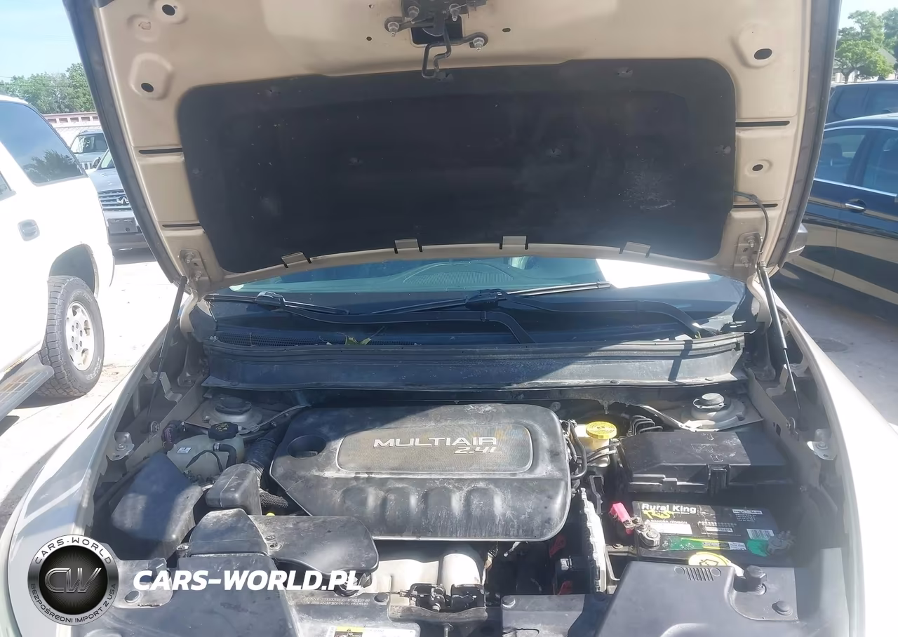 2015 Jeep Cherokee Sport VIN:1C4PJMAB6FW571064 - 10