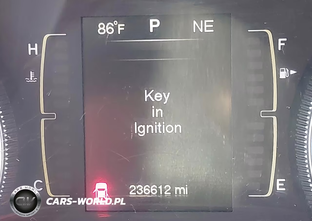 2015 Jeep Cherokee Sport VIN:1C4PJMAB6FW571064 - 15