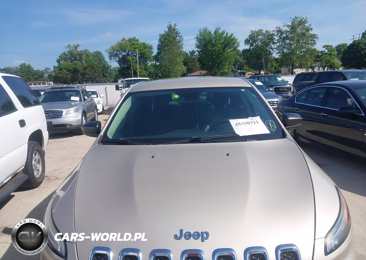 2015 Jeep Cherokee Sport VIN:1C4PJMAB6FW571064 - 6