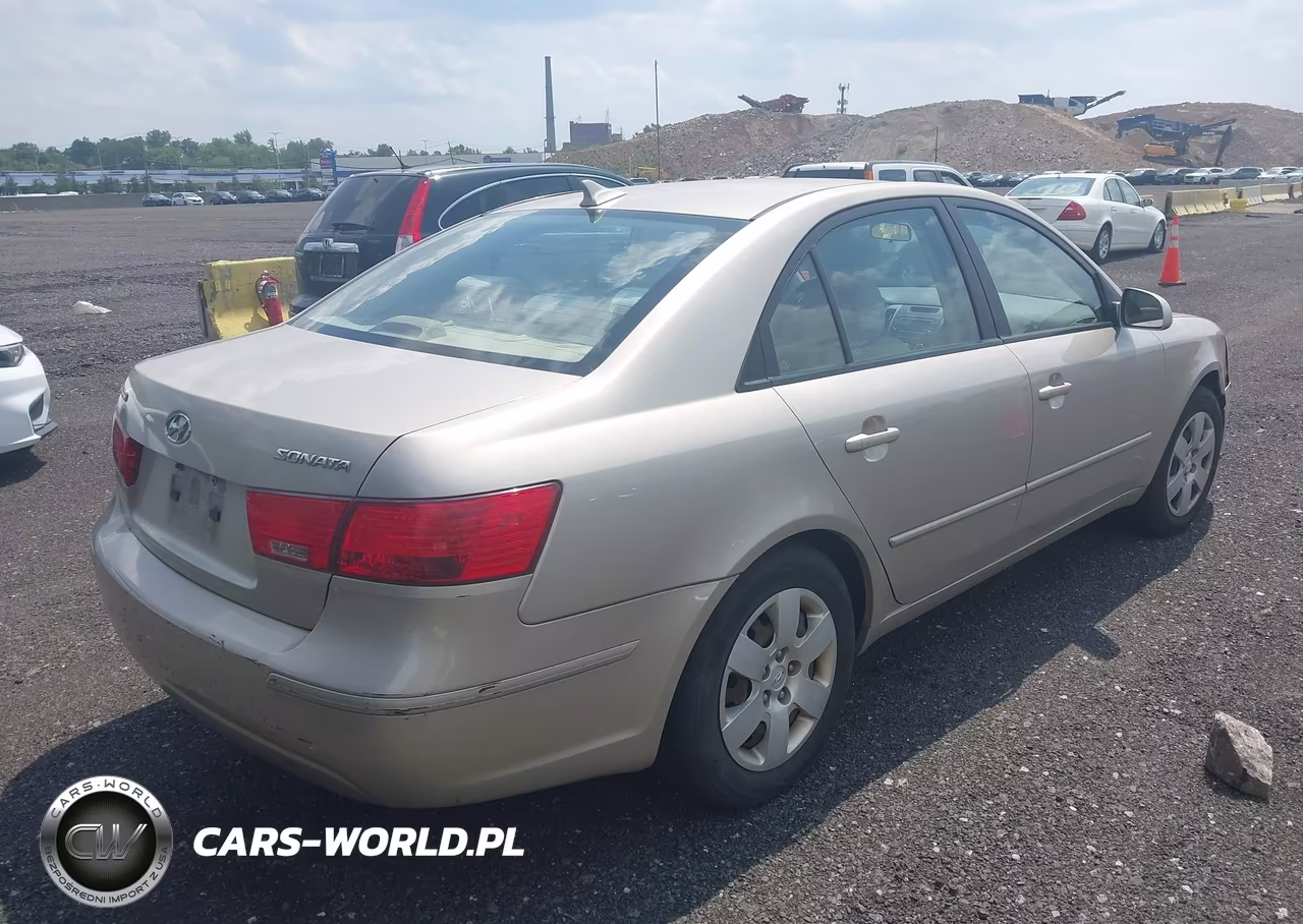 2009 Hyundai Sonata Gls VIN:5NPET46C49H574218 - 4