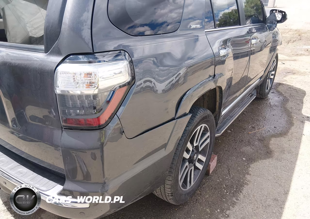 2020 Toyota 4Runner Limited VIN:JTEBU5JR8L5806629 - 6