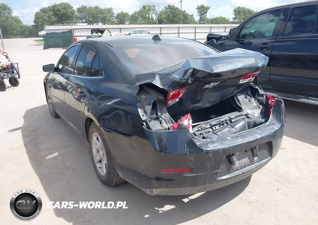 2013 Chevrolet Malibu 1Ls VIN:1G11B5SA4DF351944 - 3