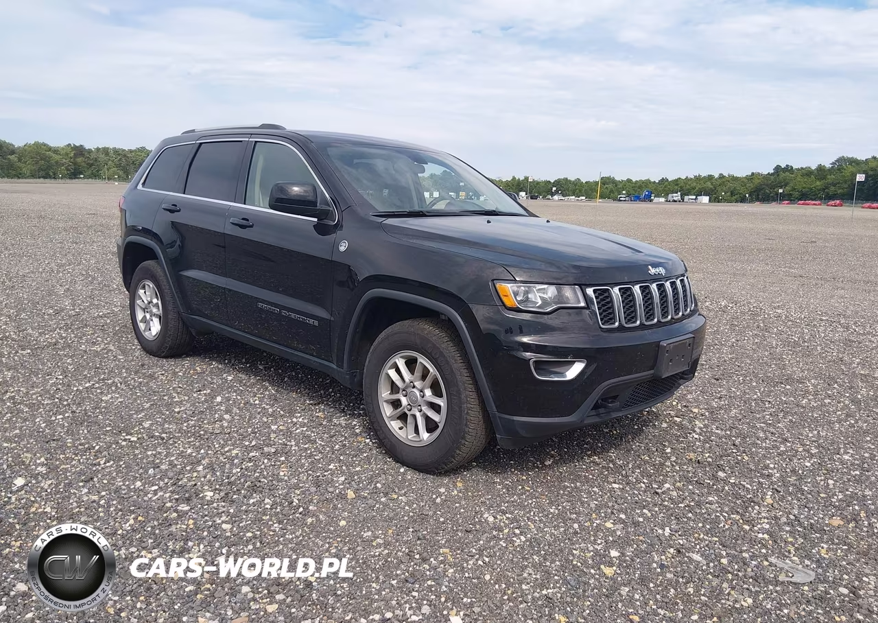 2019 Jeep Grand Cherokee Laredo E 4X4 – zdjęcie 1 z 17