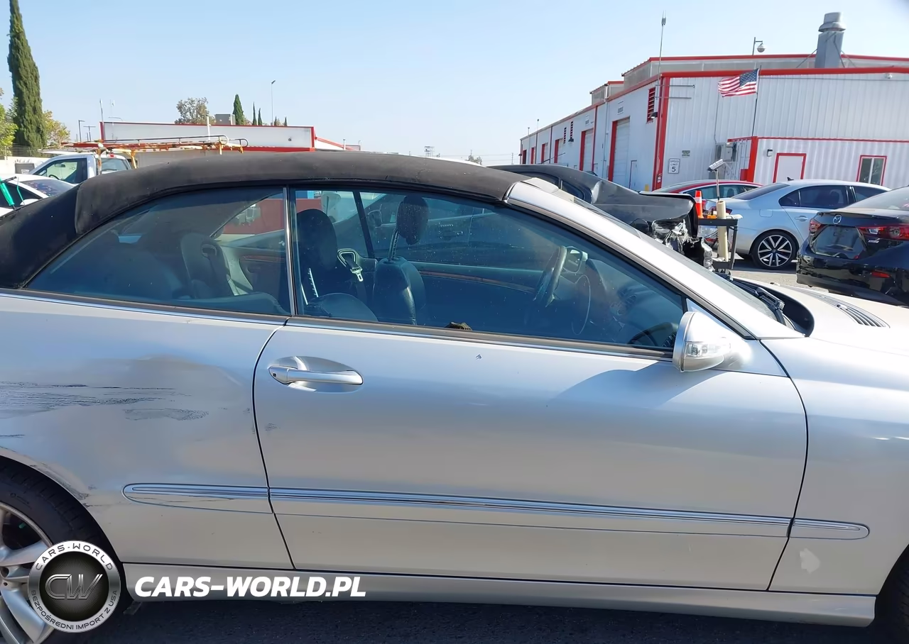 2007 Mercedes-Benz Clk 350 VIN:WDBTK56G57F208681 - 13
