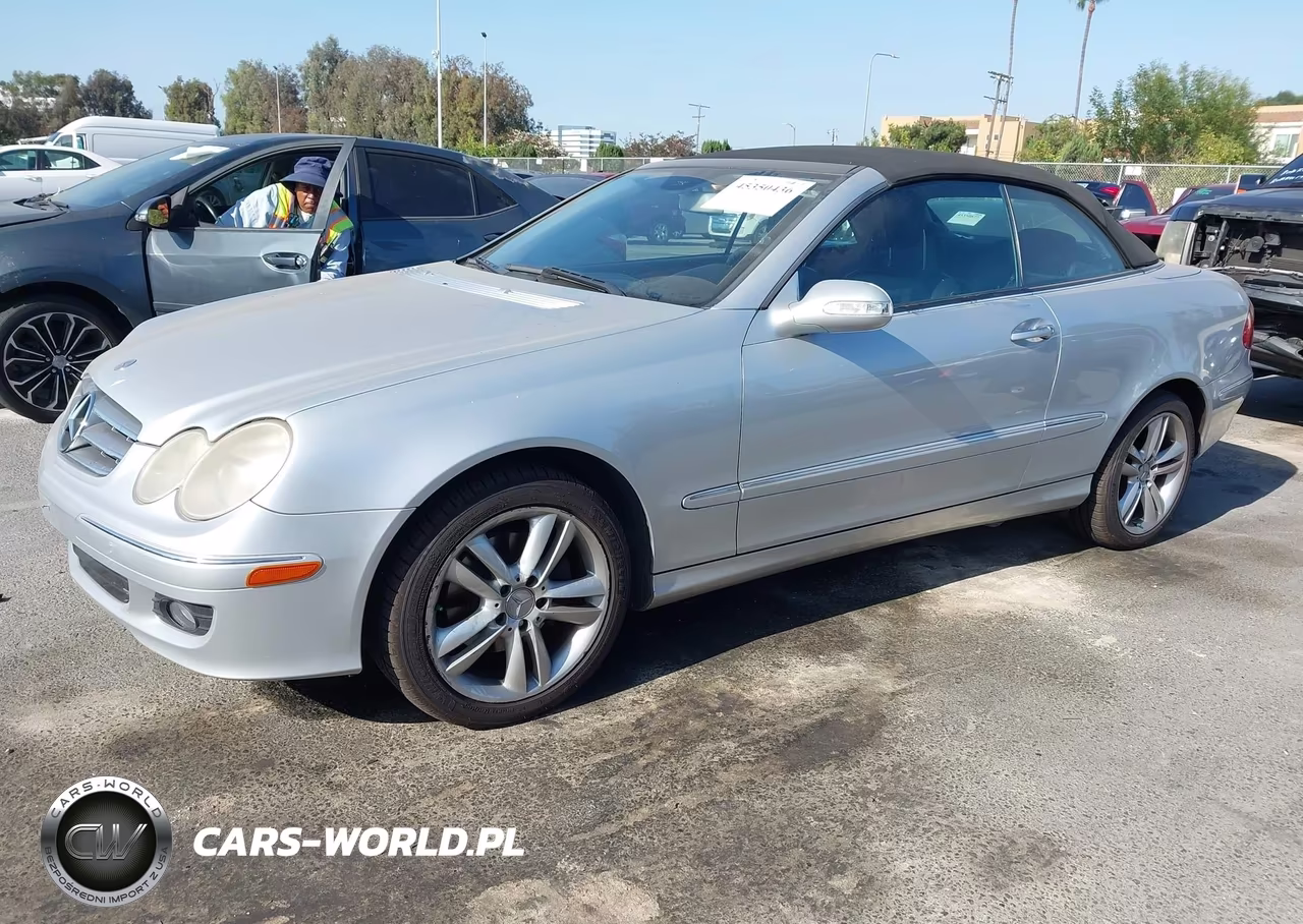 2007 Mercedes-Benz Clk 350 VIN:WDBTK56G57F208681 - 2