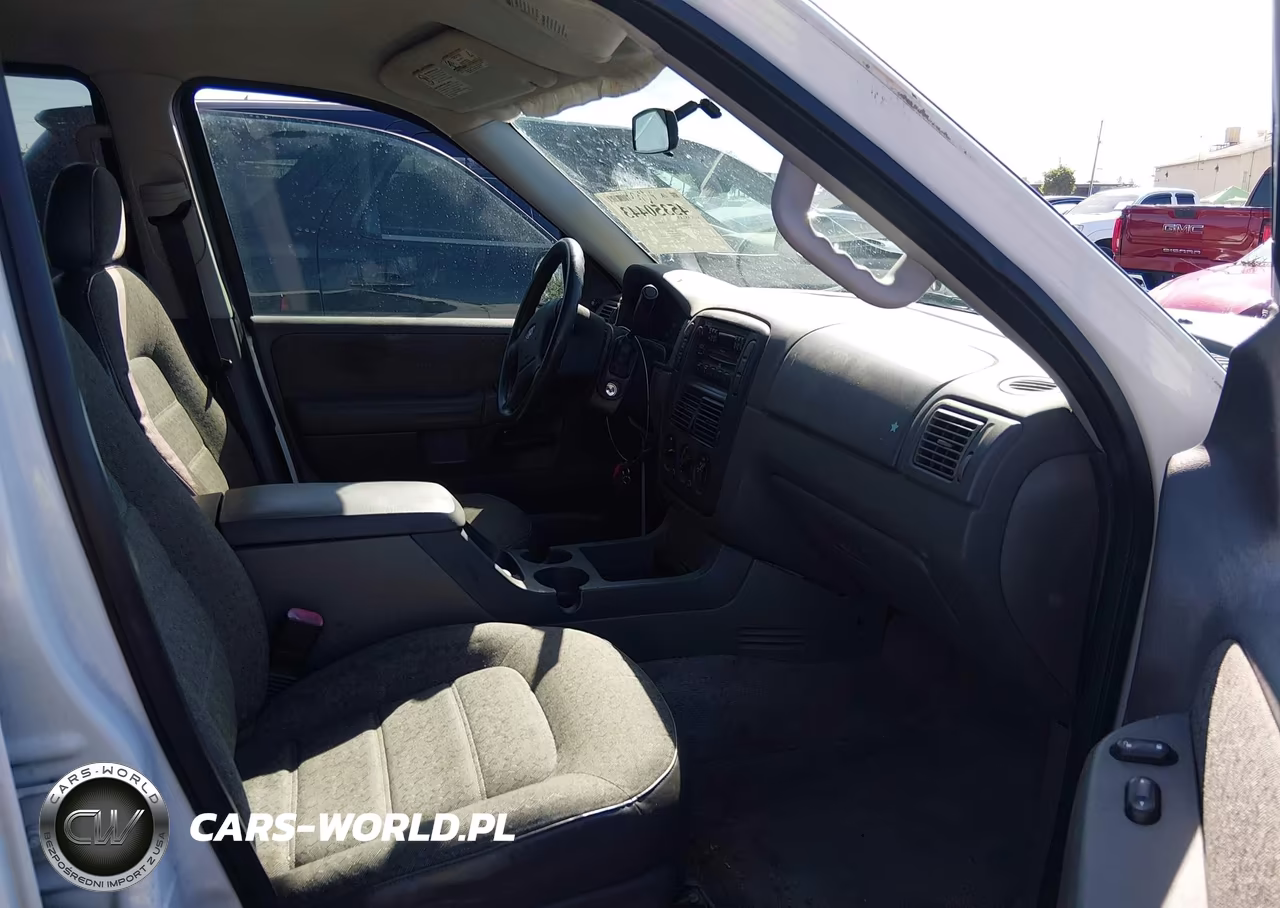 2004 Ford Explorer Xls VIN:1FMZU72K94ZA82875 - 5