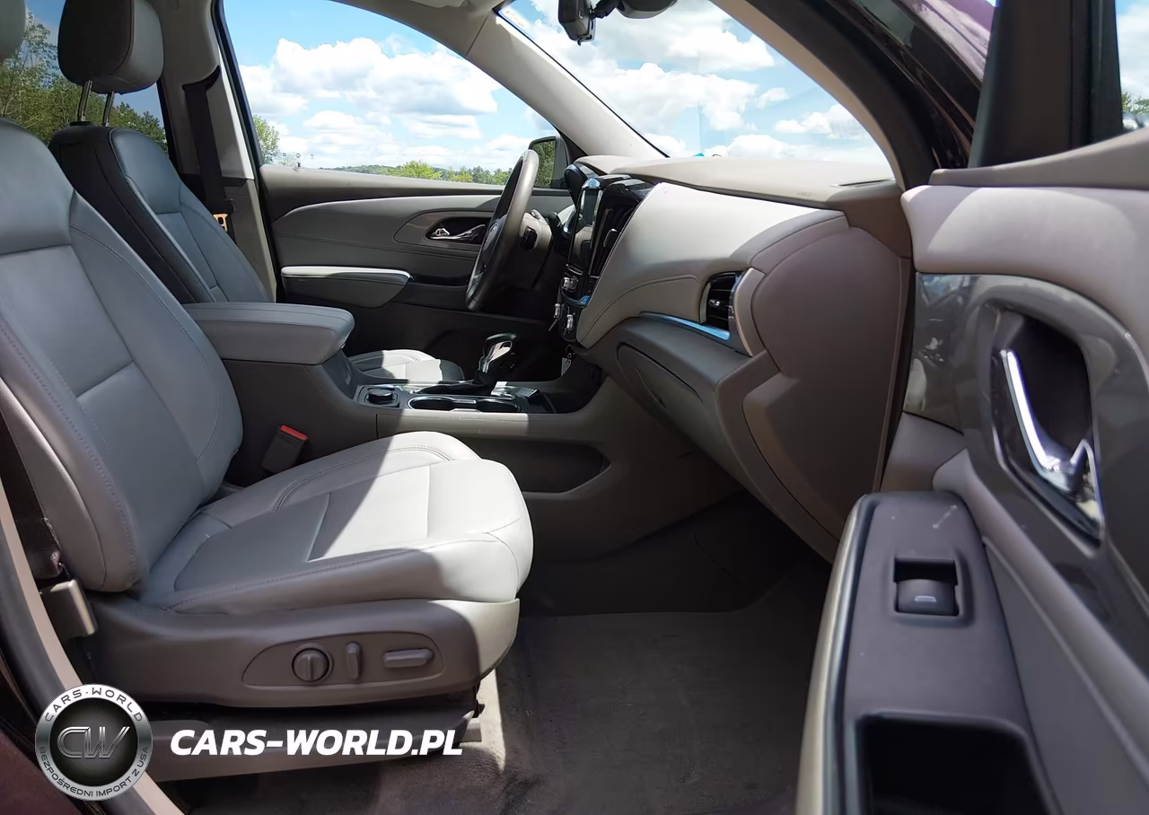 2021 Chevrolet Traverse Awd Lt Leather VIN:1GNEVHKW5MJ177075 - 5