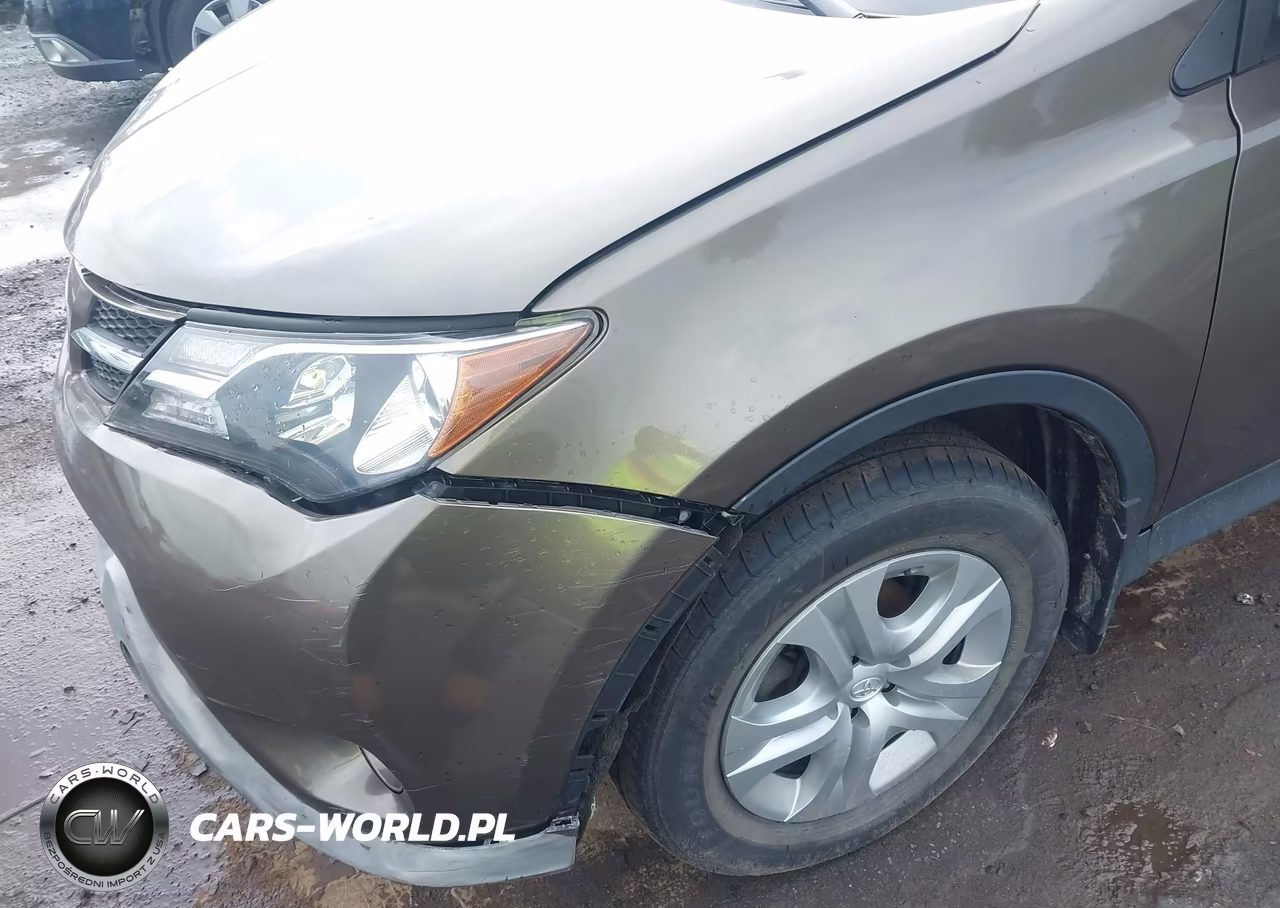 2015 Toyota Rav4 Le VIN:JTMBFREV2FD097378 - 18