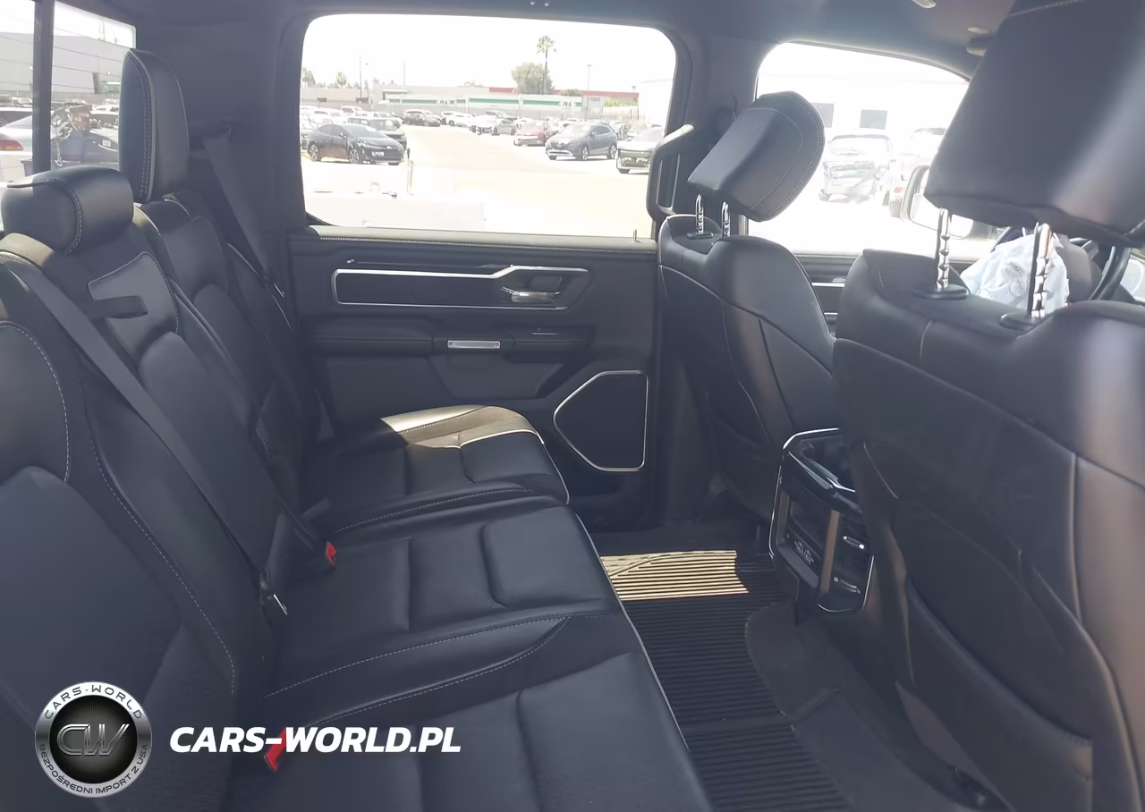 2022 Ram 1500 Laramie 4X2 5'7 Box VIN:1C6RREJT6NN350141 - 8
