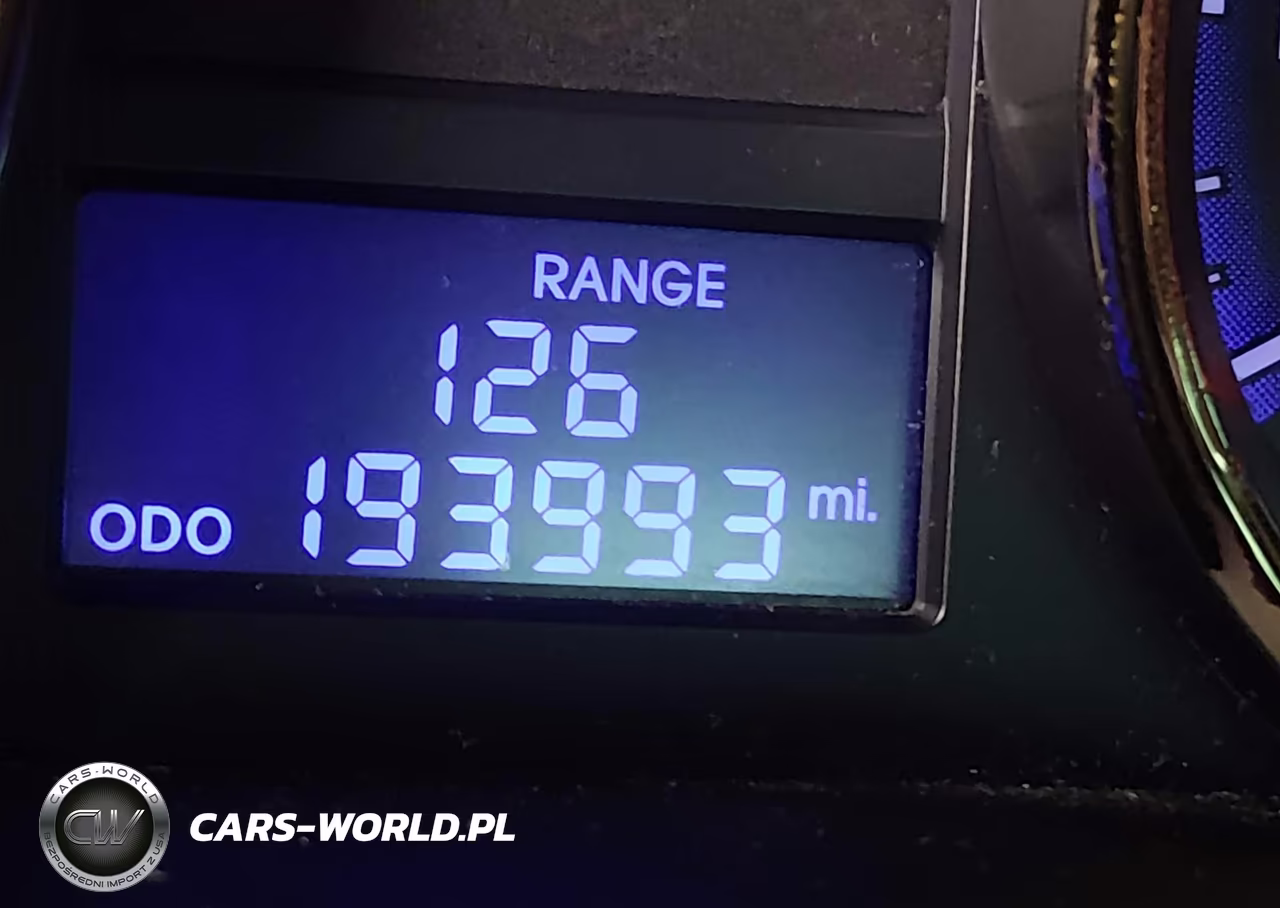 2011 Hyundai Genesis VIN:KMHHU6KH3BU049309 - 15