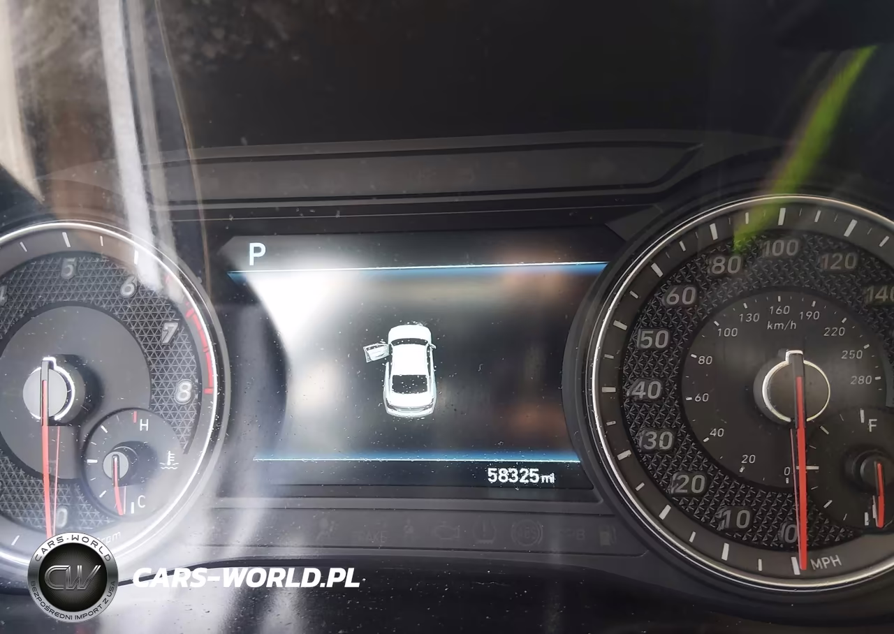 2019 Genesis G70 3.3T Advanced VIN:KMTG54LE1KU043659 - 14