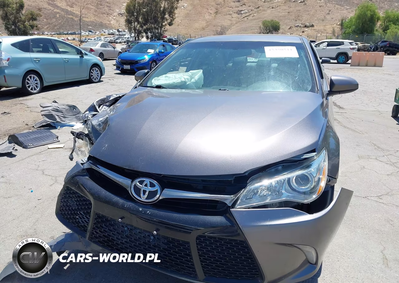2016 Toyota Camry Se VIN:4T1BF1FK5GU182606 - 12