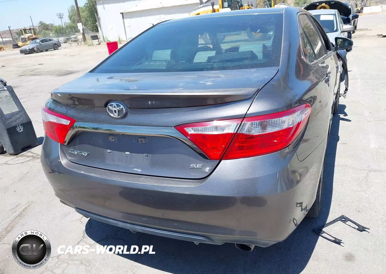 2016 Toyota Camry Se VIN:4T1BF1FK5GU182606 - 16