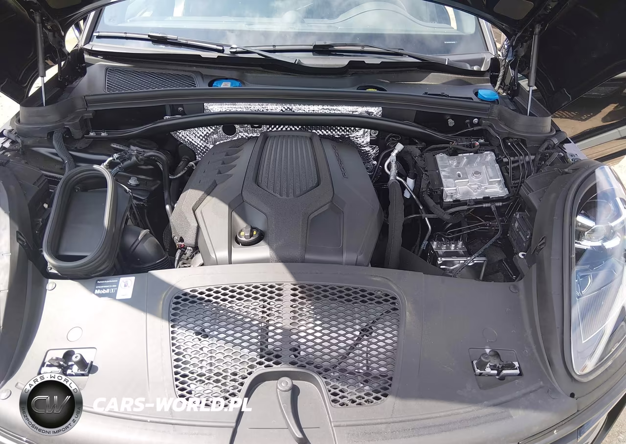 2026 Porsche Macan T VIN:WP1AA2A59TLB01563 - 10