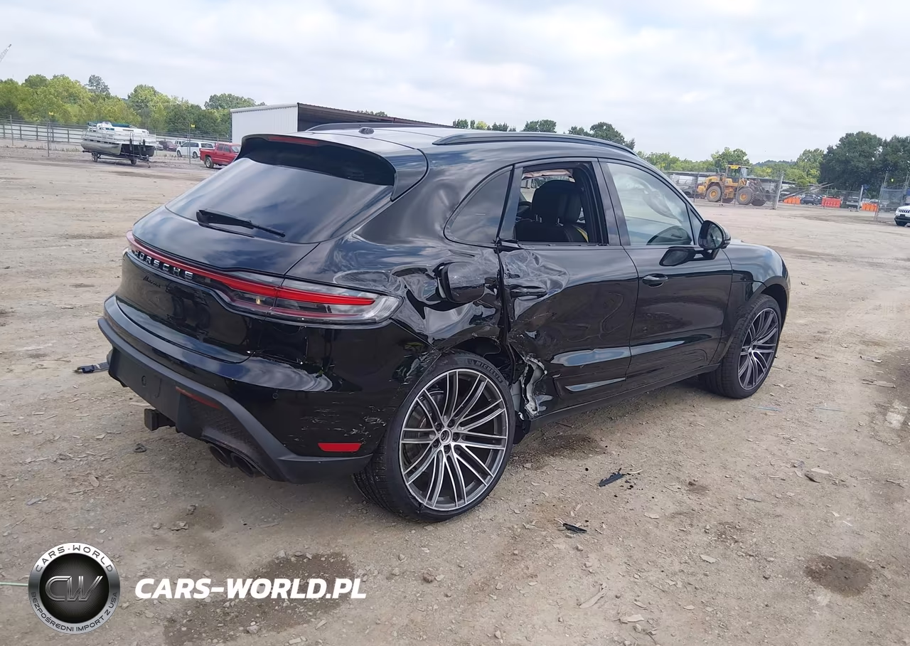 2026 Porsche Macan T VIN:WP1AA2A59TLB01563 - 4
