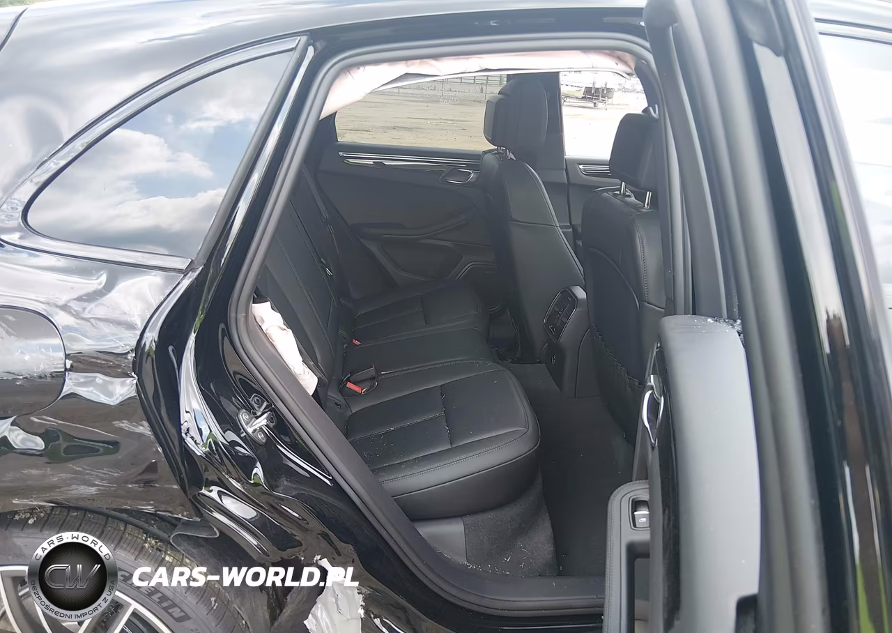 2026 Porsche Macan T VIN:WP1AA2A59TLB01563 - 8