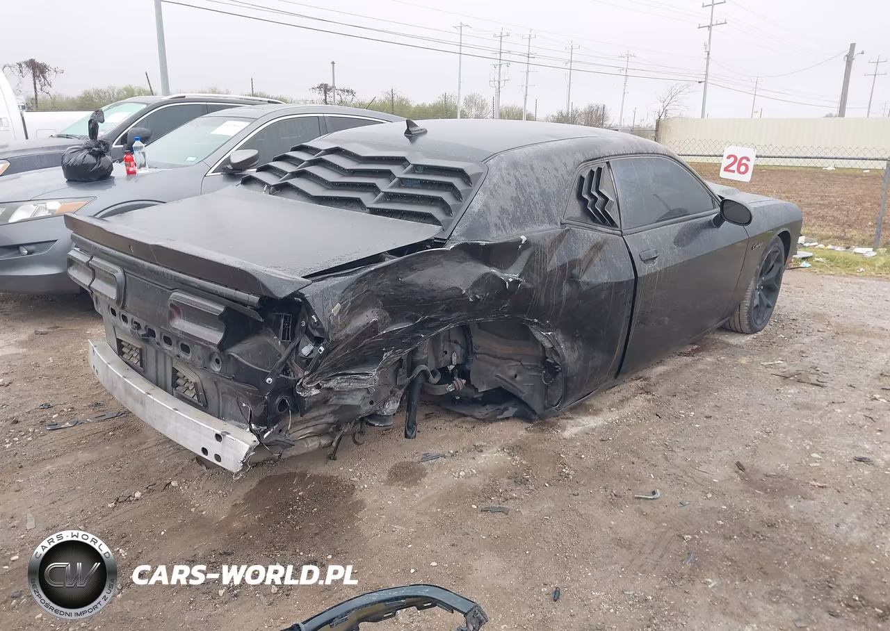 2016 Dodge Challenger Sxt VIN:2C3CDZAG8GH329752 - 4