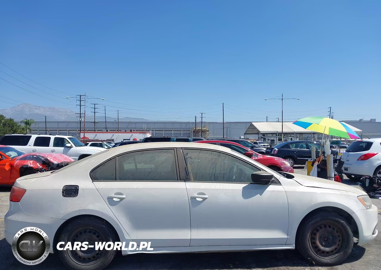 2014 Volkswagen Jetta 2.0L S VIN:3VW2K7AJ9EM383568 - 14