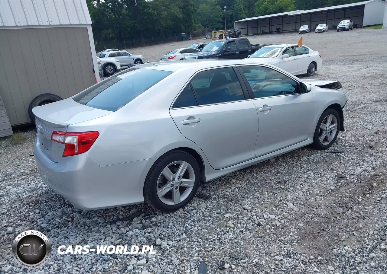 2012 Toyota Camry Se VIN:4T1BF1FK0CU102820 - 4