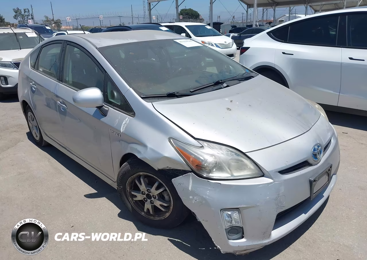 2011 Toyota Prius Two