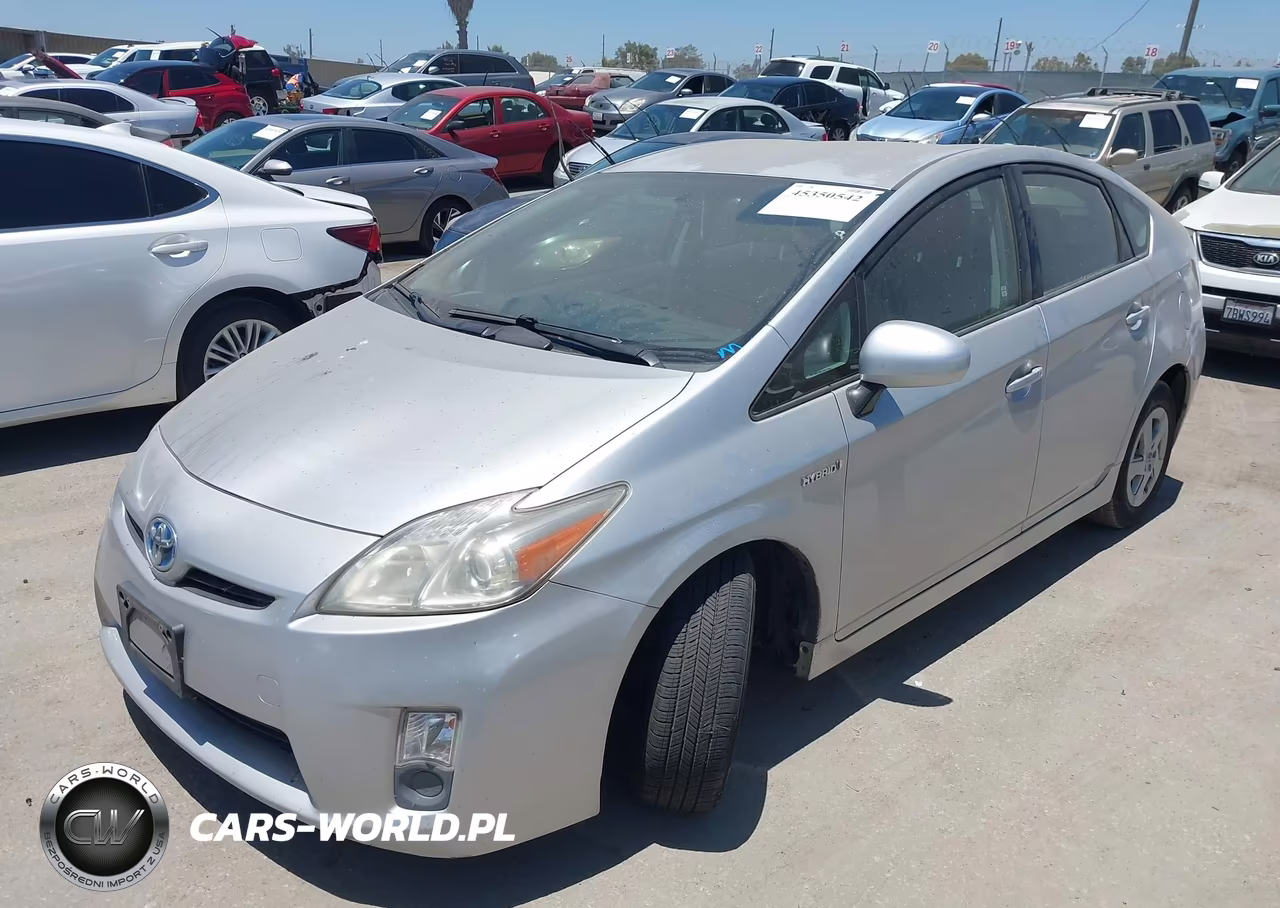 2011 Toyota Prius Two VIN:JTDKN3DU8B0265745 - 2