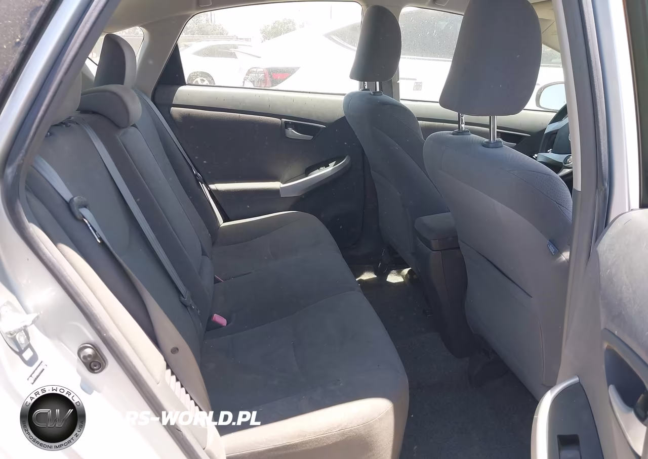 2011 Toyota Prius Two VIN:JTDKN3DU8B0265745 - 8