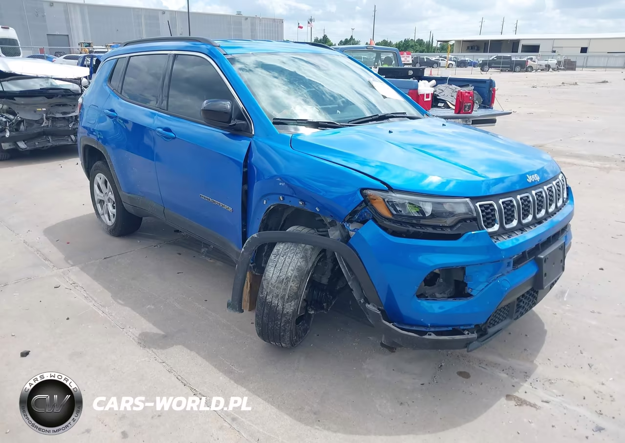 2024 Jeep Compass Latitude 4X4 – zdjęcie 1 z 16