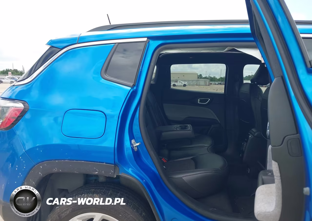 2024 Jeep Compass Latitude 4X4 VIN:3C4NJDBN9RT129390 - 8