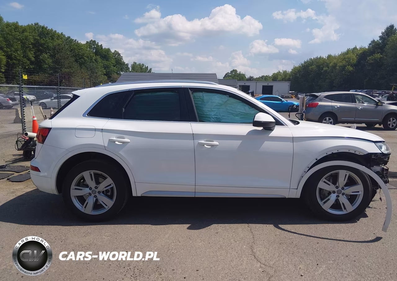 2019 Audi Q5 45 Premium VIN:WA1BNAFY1K2122770 - 14