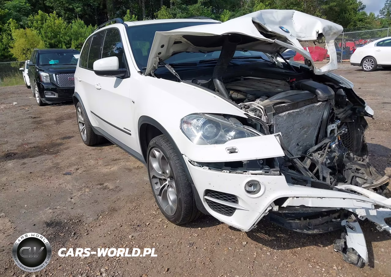 2012 BMW X5 xDrive50I VIN:5UXZV8C52CL426076 - 14