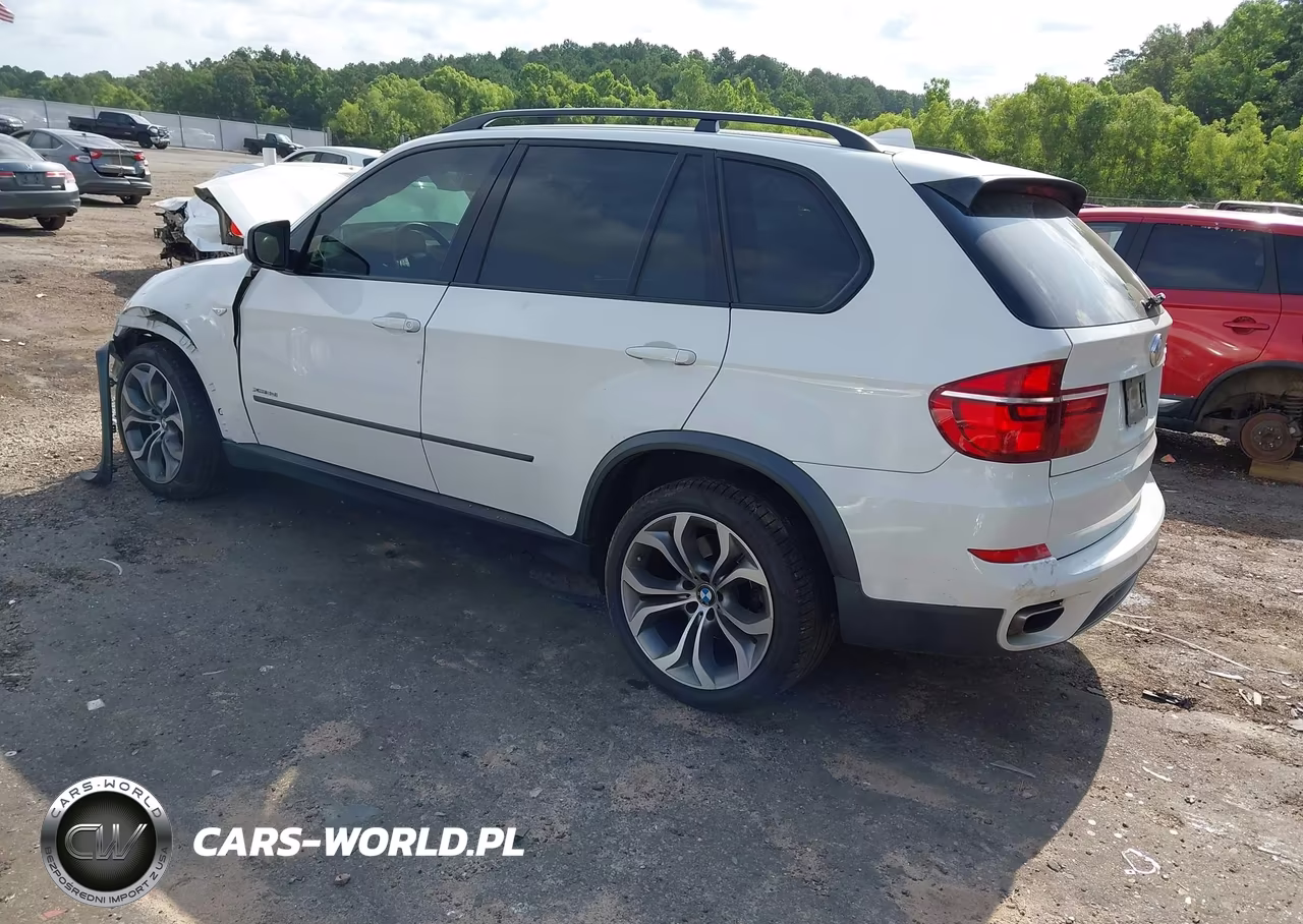 2012 BMW X5 xDrive50I VIN:5UXZV8C52CL426076 - 3