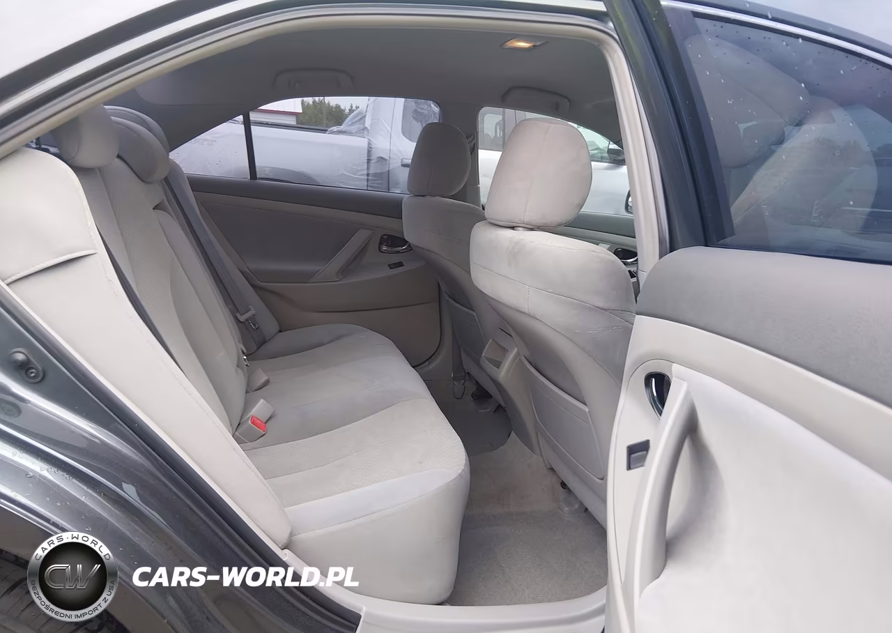 2009 Toyota Camry Le VIN:4T1BE46K49U289704 - 8
