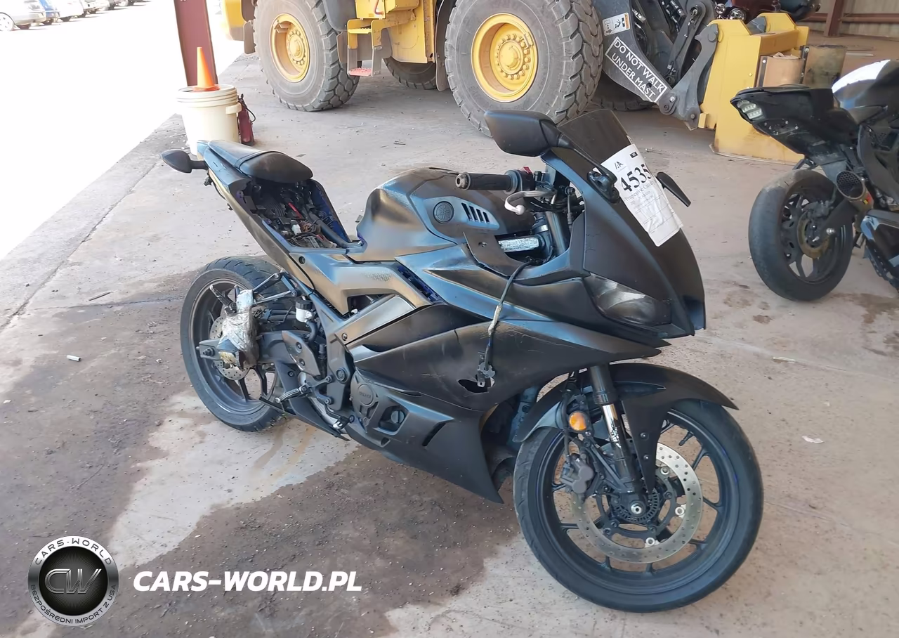 2023 Yamaha Yzfr3 A
