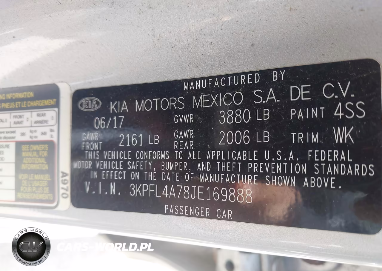 2018 Kia Forte Lx VIN:3KPFL4A78JE169888 - 9