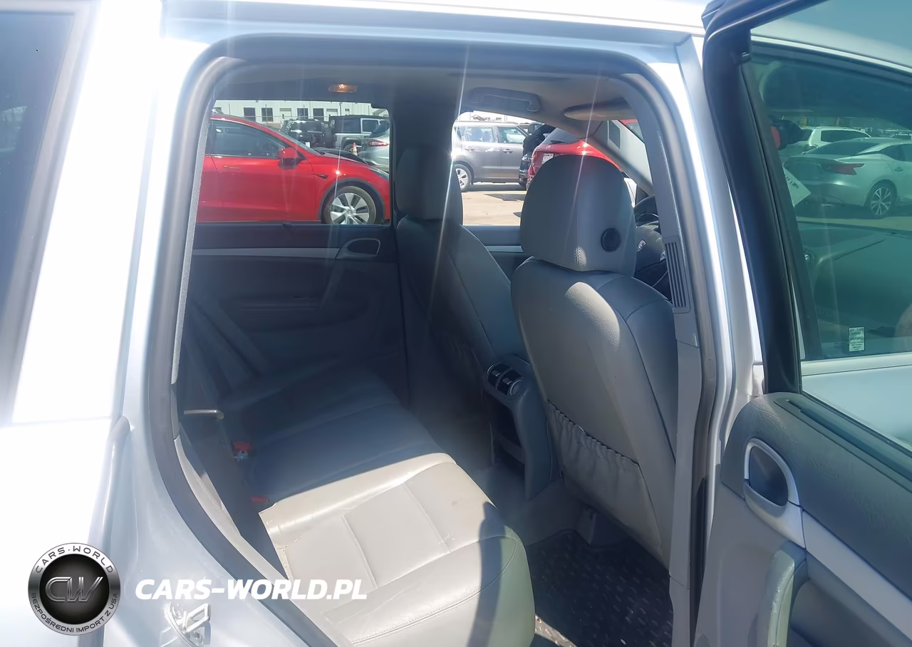 2008 Porsche Cayenne S VIN:WP1AB29PX8LA35793 - 8