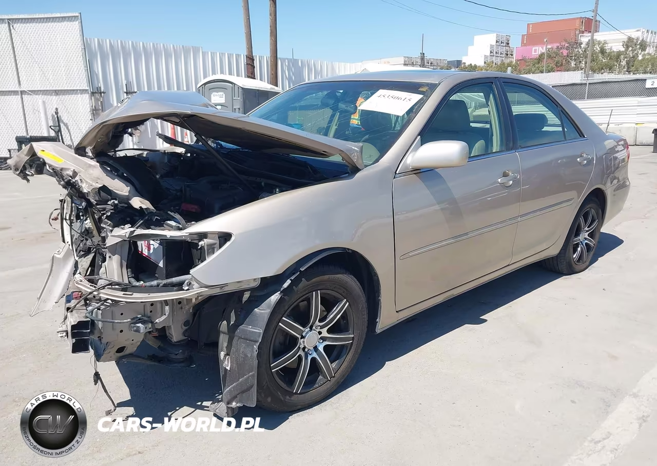 2002 Toyota Camry Xle VIN:JTDBF30K520067111 - 2