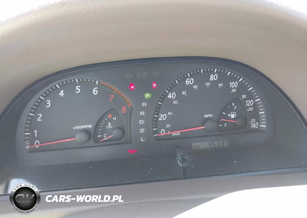 2002 Toyota Camry Xle VIN:JTDBF30K520067111 - 7