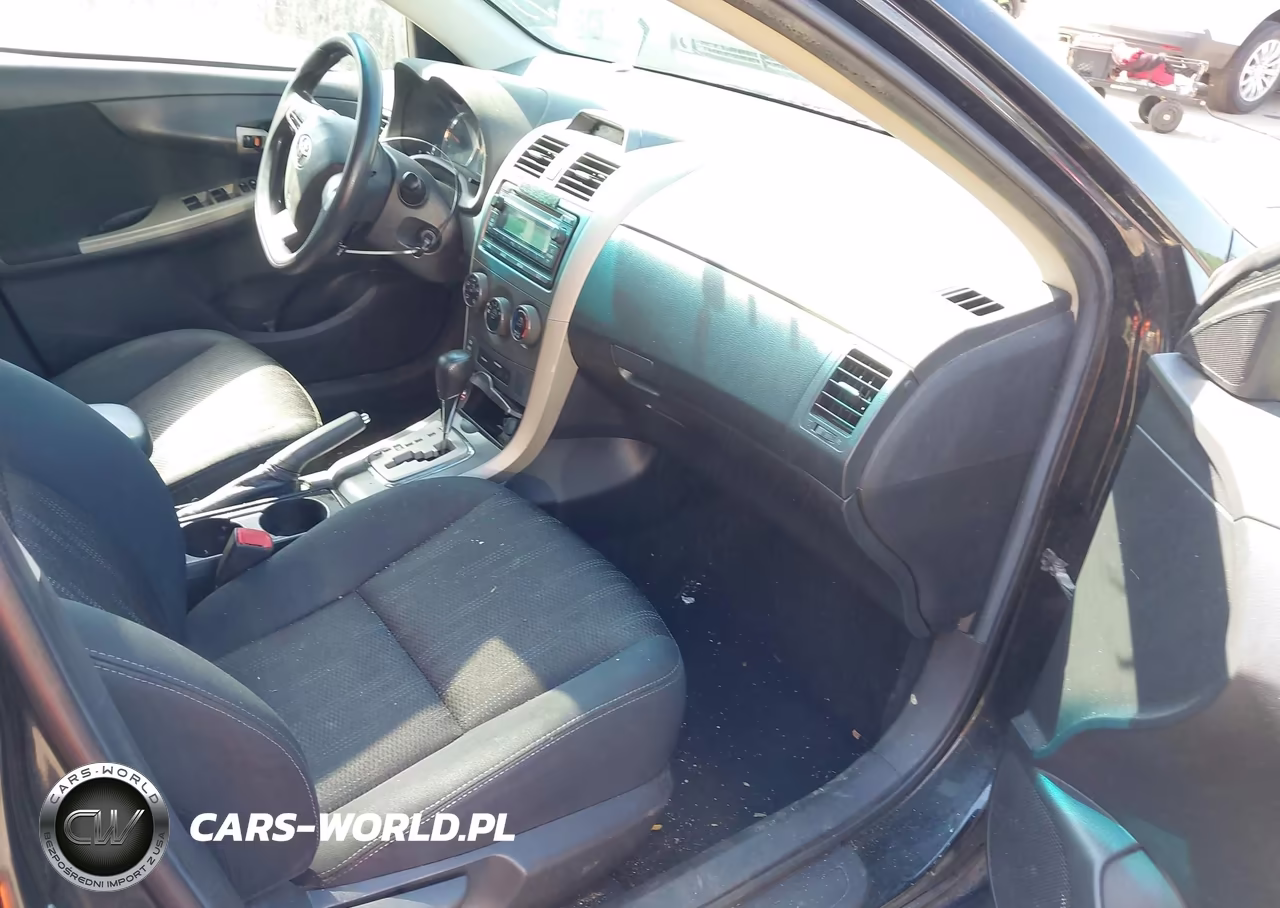 2012 Toyota Corolla S VIN:2T1BU4EE4CC896774 - 5