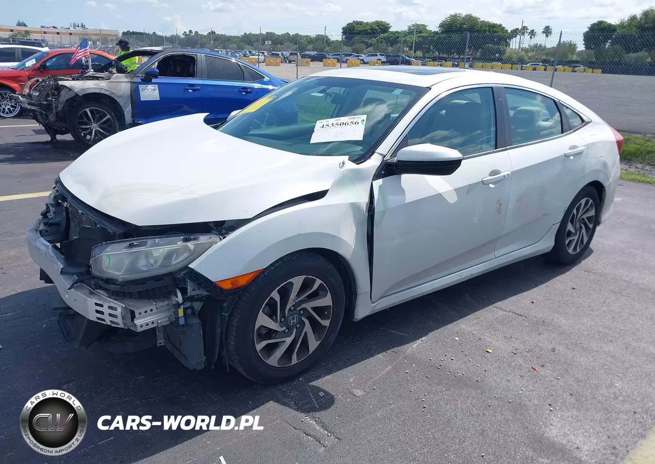 2018 Honda Civic Ex VIN:19XFC2F78JE015033 - 2