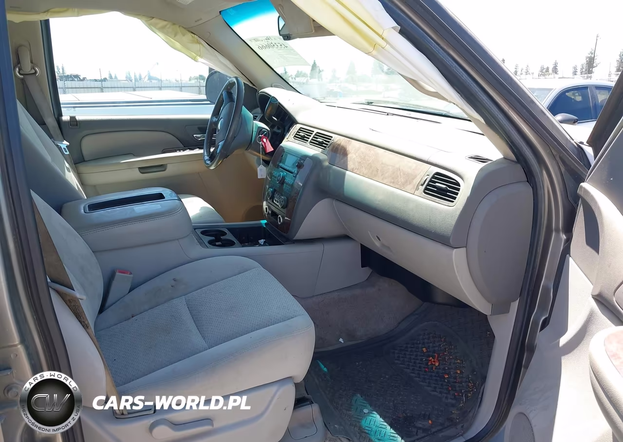 2007 Chevrolet Tahoe Lt VIN:1GNFC13J97R121523 - 5