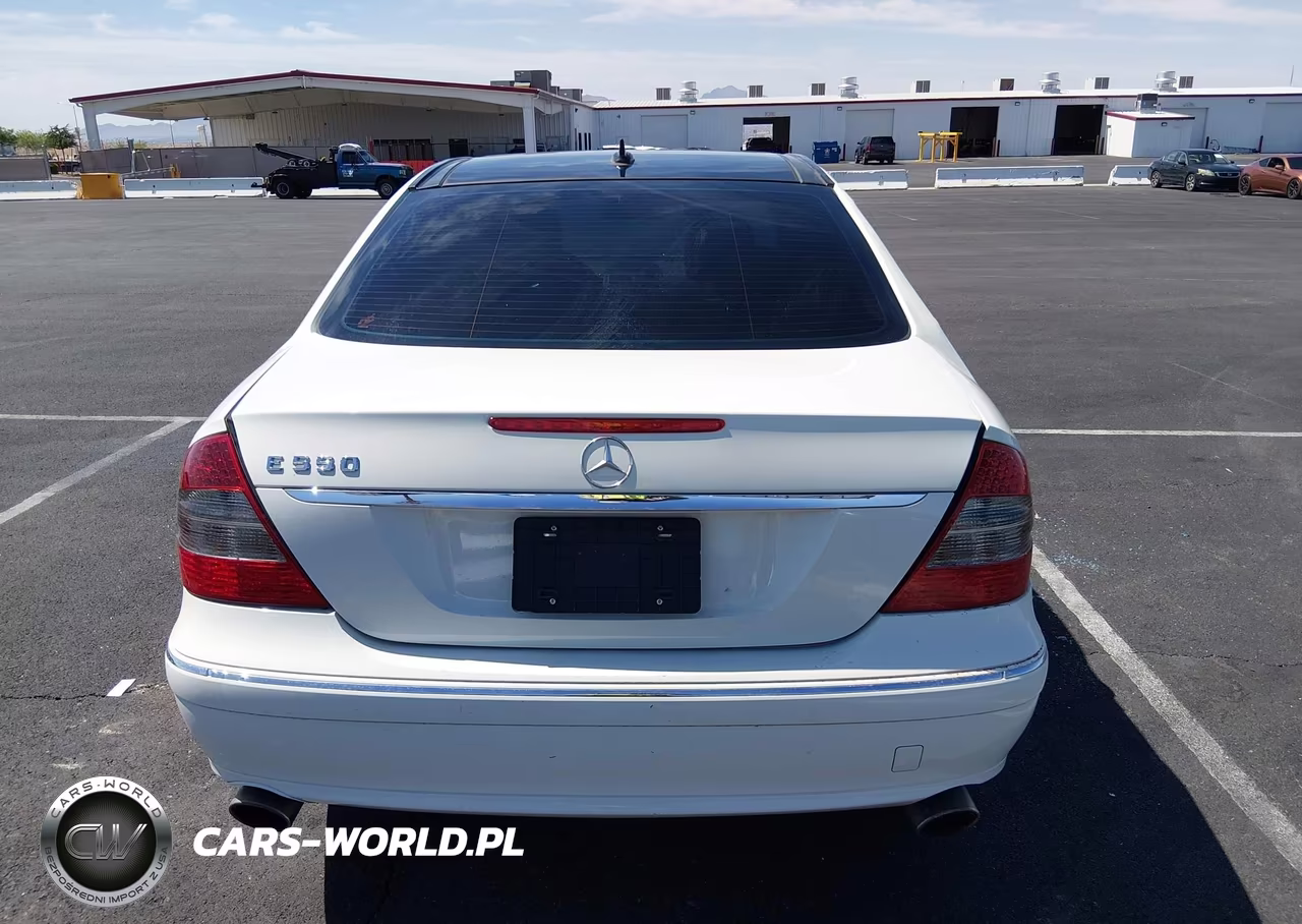 2008 Mercedes-Benz E 550 VIN:WDBUF72X58B228352 - 17