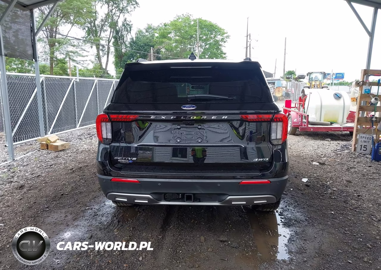 2025 Ford Explorer Active VIN:1FMUK8DH6SGC78577 - 17
