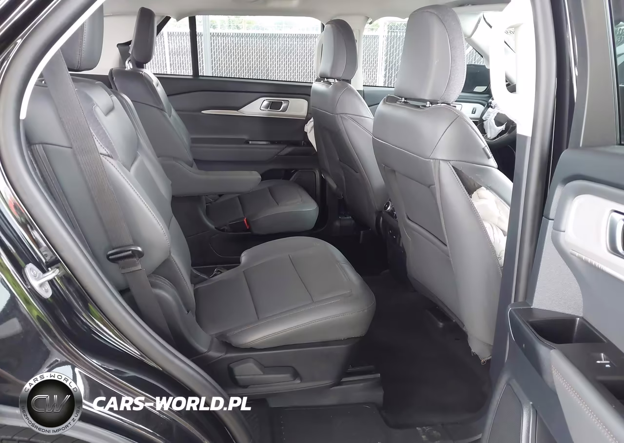 2025 Ford Explorer Active VIN:1FMUK8DH6SGC78577 - 8