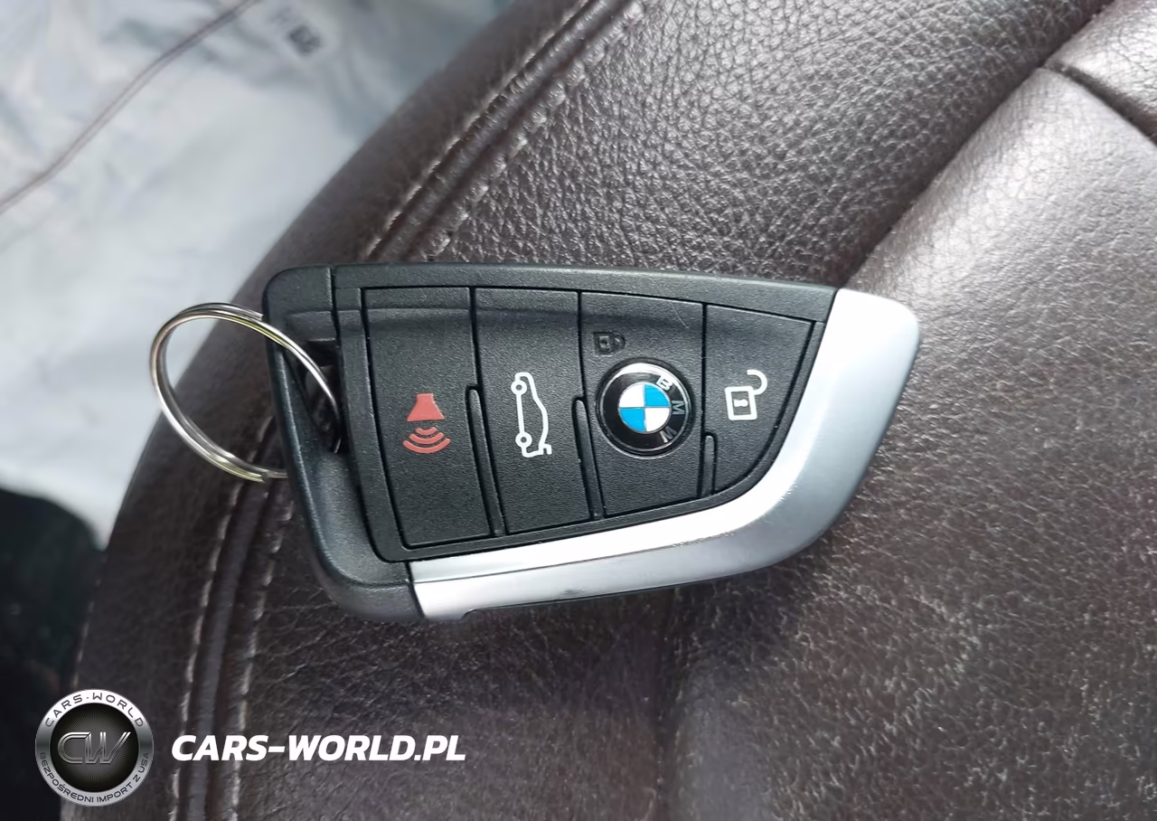 2017 BMW X1 xDrive28I VIN:WBXHT3C35H5F73398 - 11