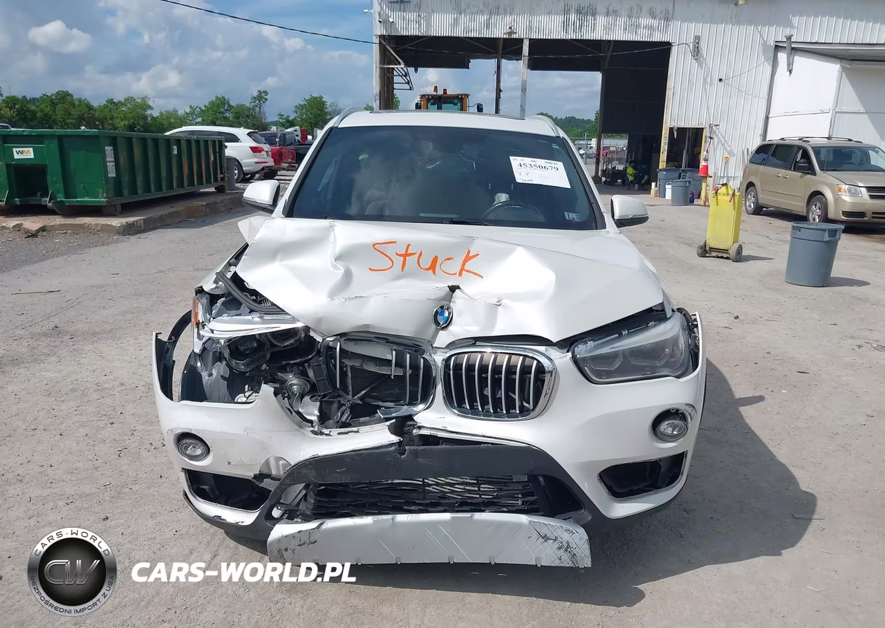 2017 BMW X1 xDrive28I VIN:WBXHT3C35H5F73398 - 12