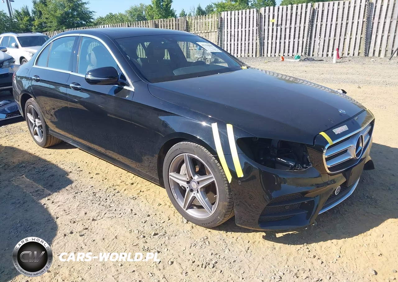 2017 Mercedes-Benz E 300 4Matic