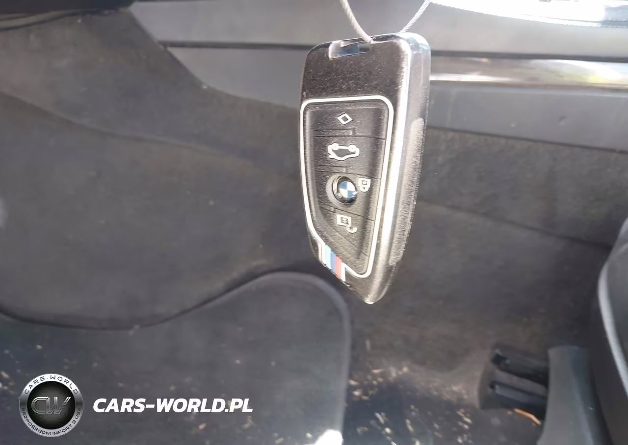 2012 BMW 750Li VIN:WBAKB8C50CC962789 - 11