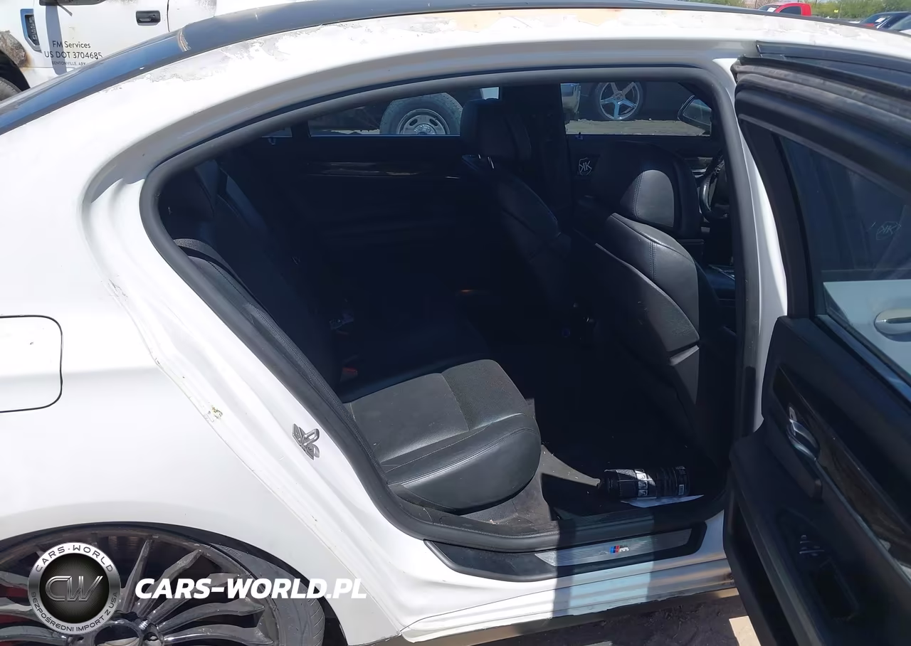 2012 BMW 750Li VIN:WBAKB8C50CC962789 - 8