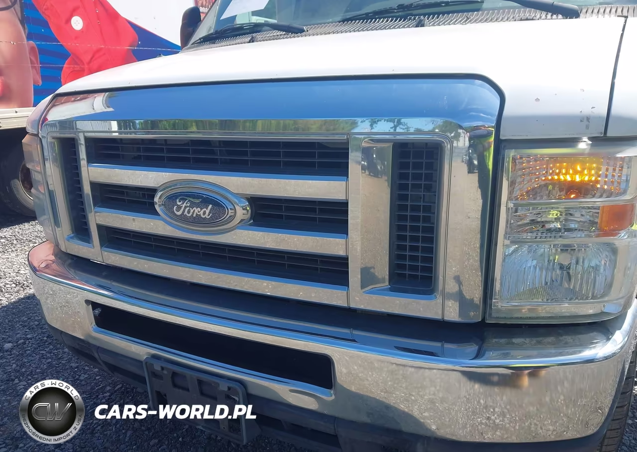 2013 Ford E-350 Cutaway VIN:1FDWE3FL8DDA39797 - 11