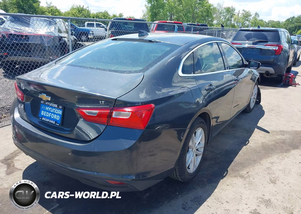 2016 Chevrolet Malibu 1Lt VIN:1G1ZE5ST0GF242493 - 4
